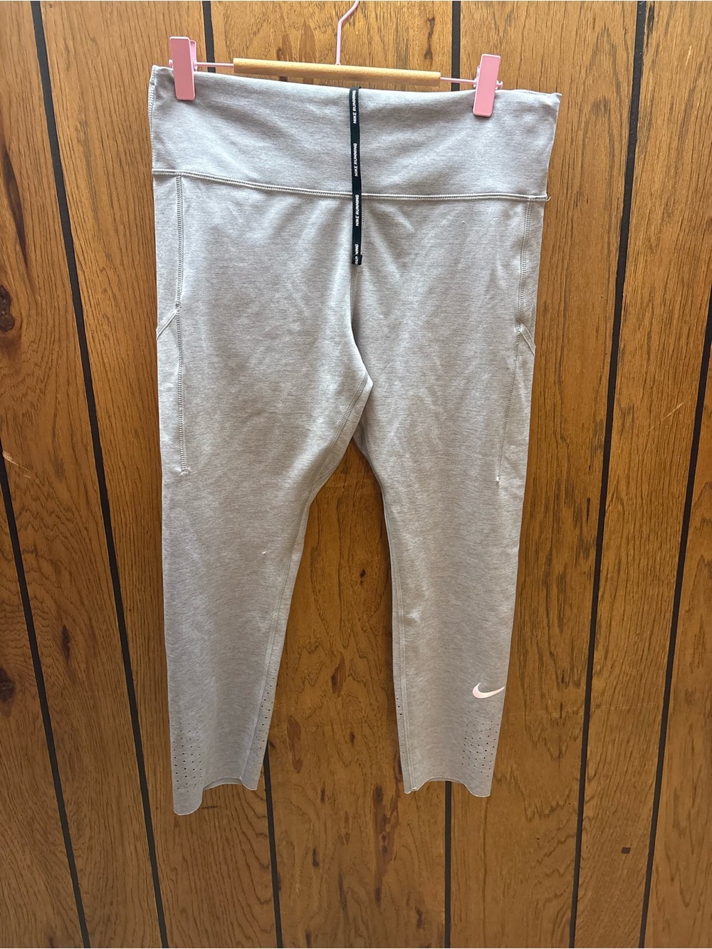 Nike womans Light Grey Athletic Capri Leggings